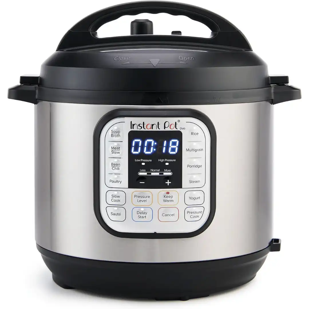 InstantCooker in acciaio con pannello digitale